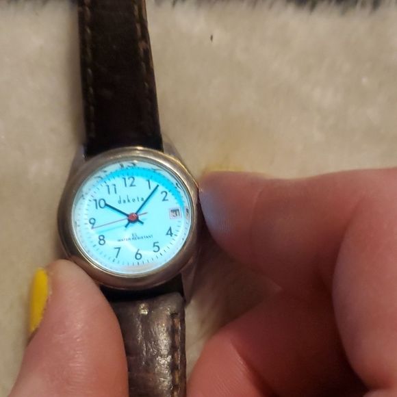 Dakota Indiglo Date Window Silver/Gold Case Needs New Band - Picture 2 of 6